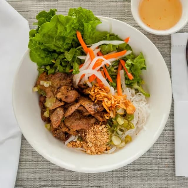 Ga Nuong/thit Nuong.